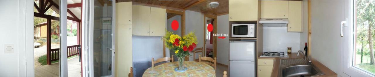 Camping Les Lacs De Courtes Hotel Estang Exterior foto